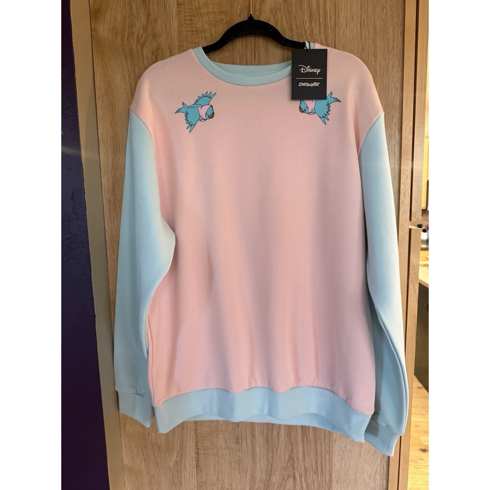 Cakeworthy Cinderella Graphic Print Pullover Sweatshirt Large NWT - Picture 2 of 2
